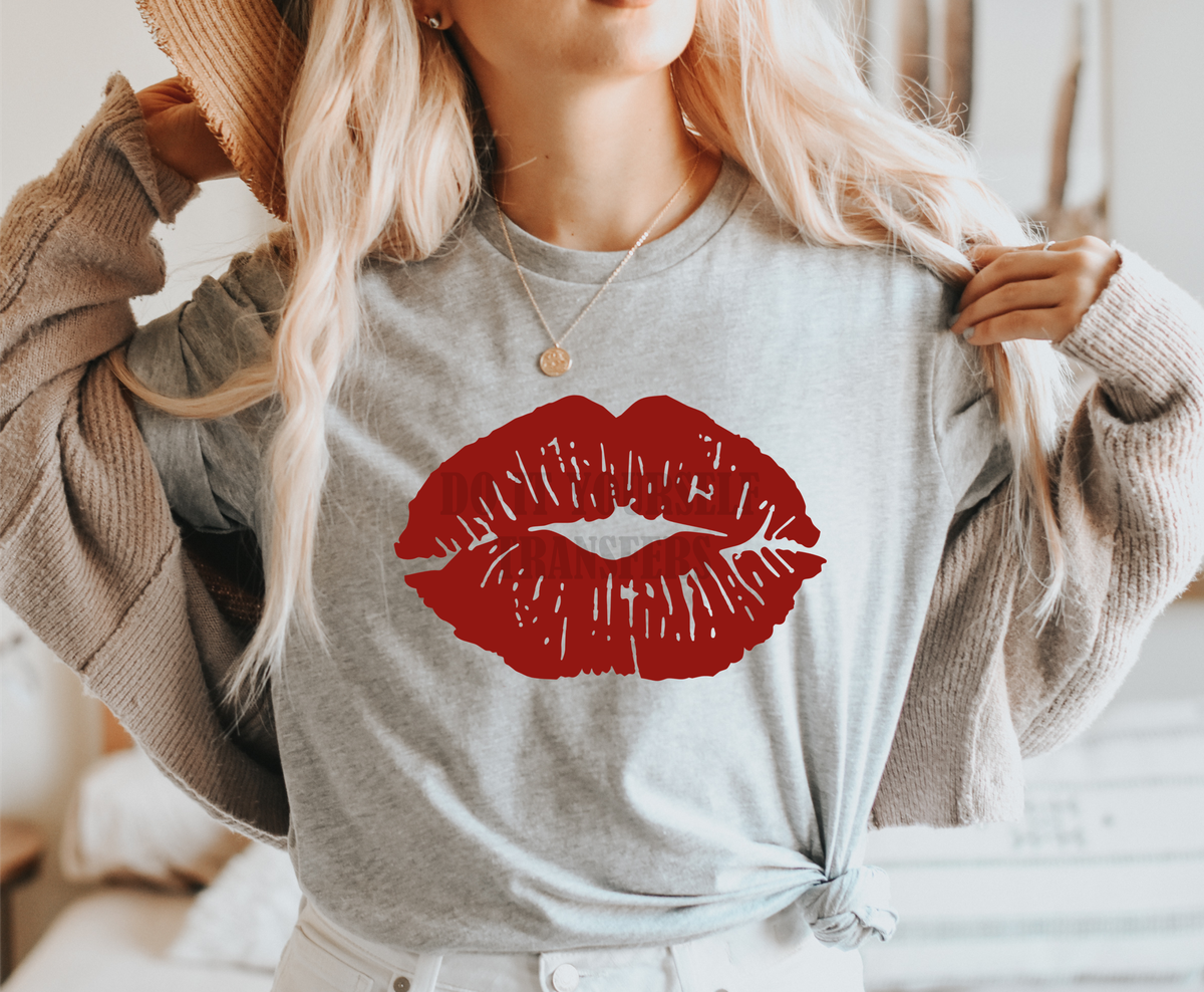RED Lips kiss Valentine  size ADULT 7.8x11.6 DTF TRANSFERPRINT TO ORDER